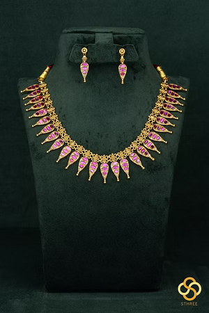 Reversible Necklace - White and Ruby red
