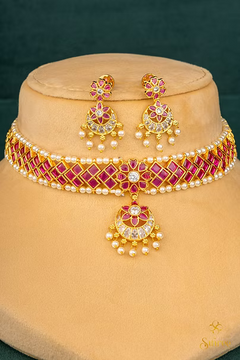 Traditional Kemp Choker - Ruby red with Pearls