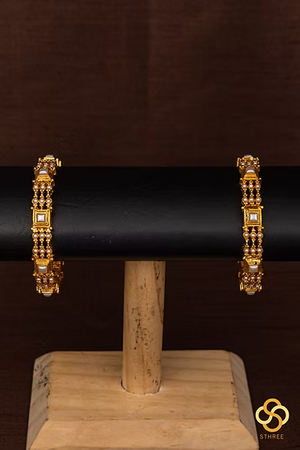 Antique Finish, Square Pearls with Pearls