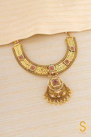 Braid Hasli - Nakas Work with Kemp Kundan Set