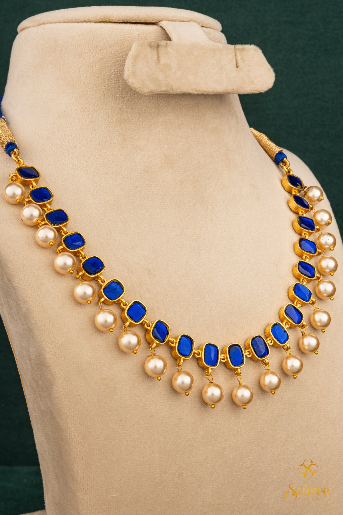 Reversible Necklace - Sapphire blue and White