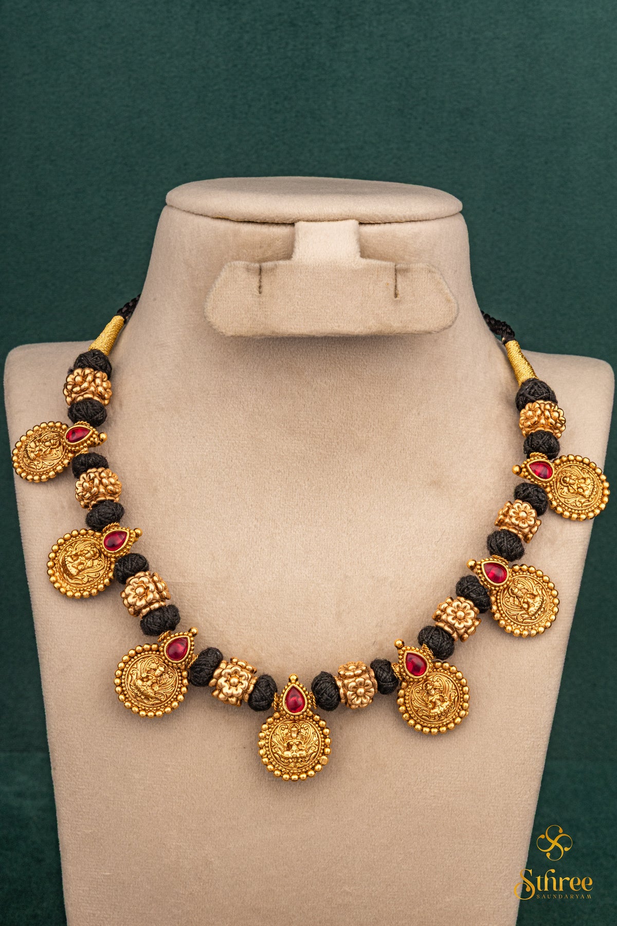 Kasumalai in black thread