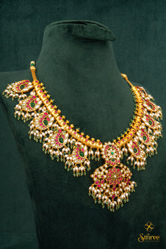 Mayil Guttapusalu with pearls
