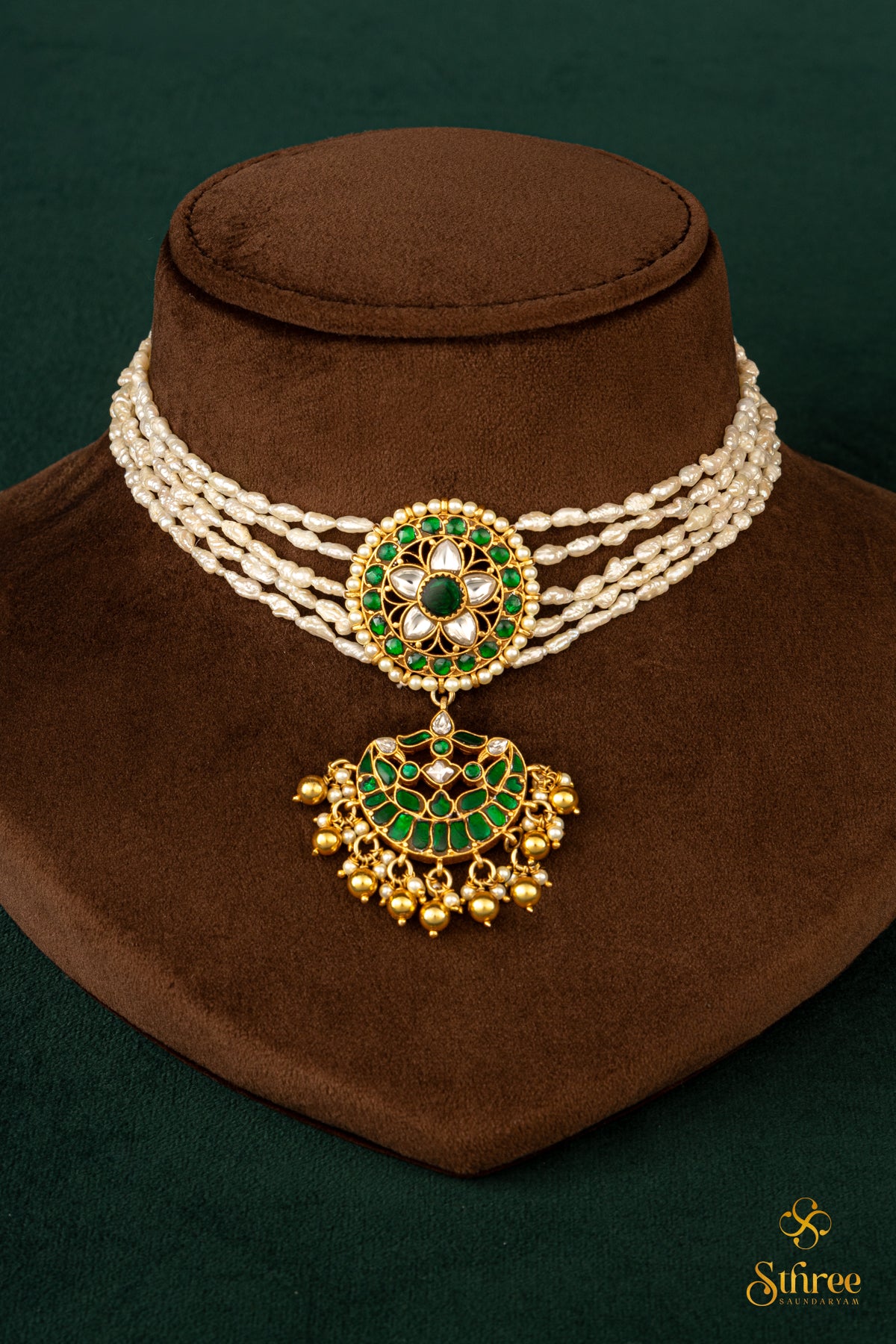 925 Silver Fresh Water Pearls Choker - Emerald green