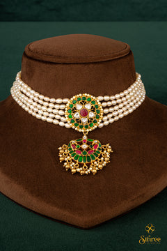 925 Silver Fresh Water Pearls Choker - Emerald green with Kemp red