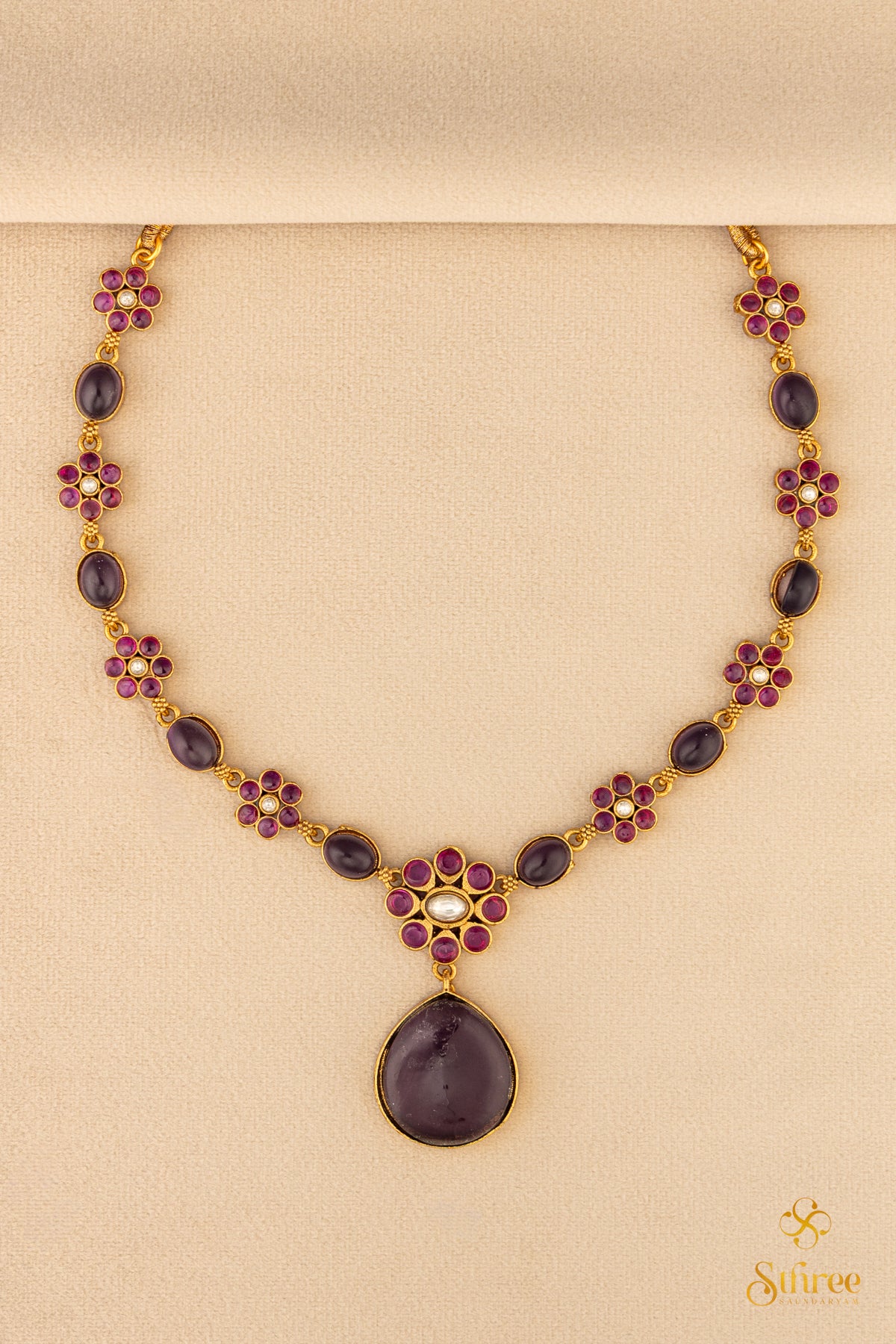 Cabachons with Floral pattern - Amethyst Colour