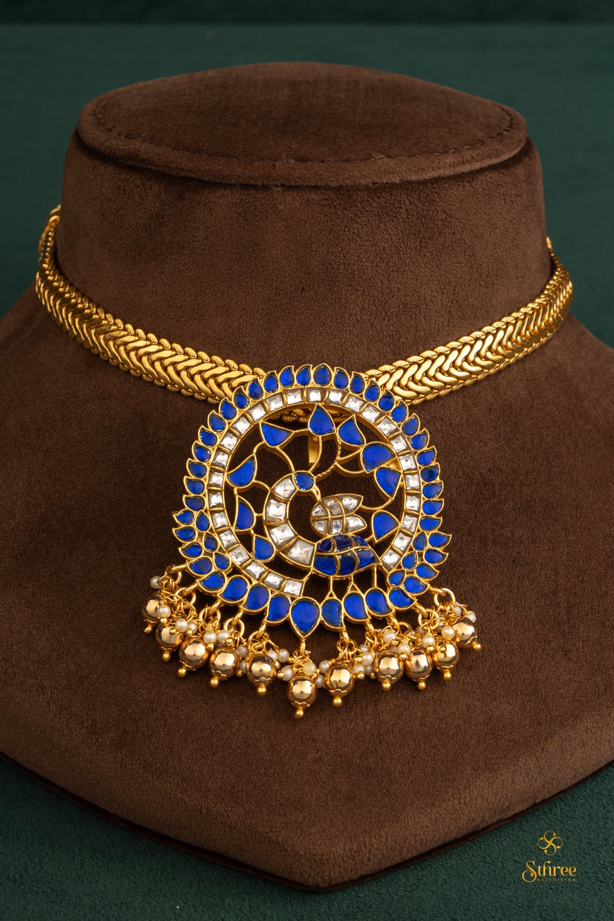 Mayil Addigai - Sapphire blue