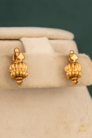 Corals with gundumani set
