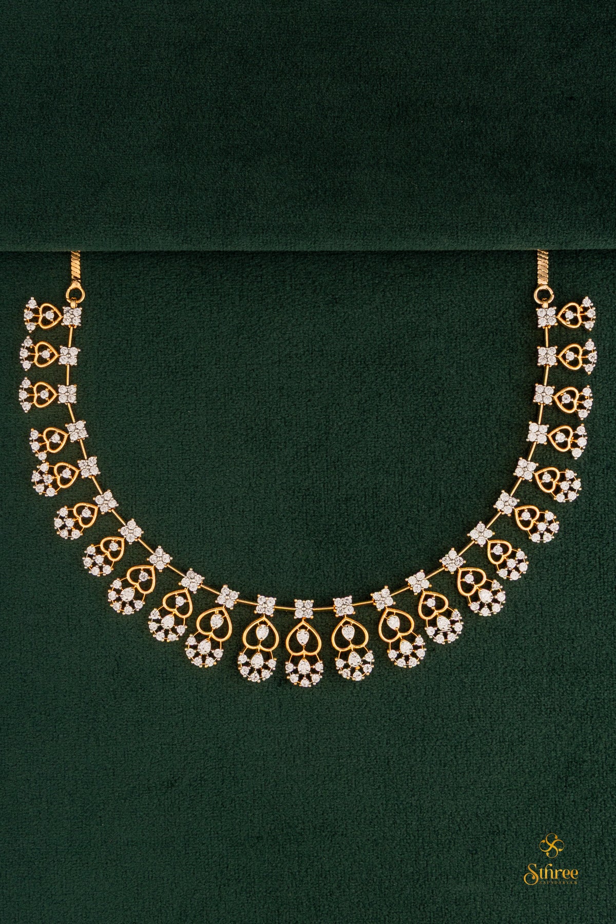 Vaira addigai necklace set