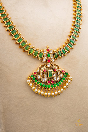 Pachai Kal addigai set