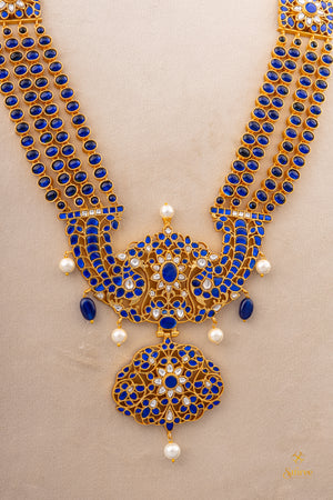 Sapphire blue - Makarakanthi Pendant in Four Lines