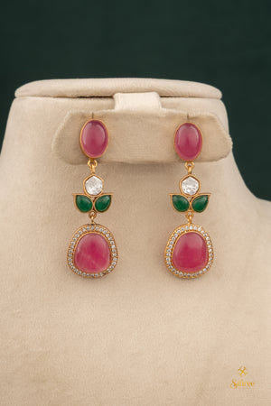 Cabachons - Ruby with Emerald green