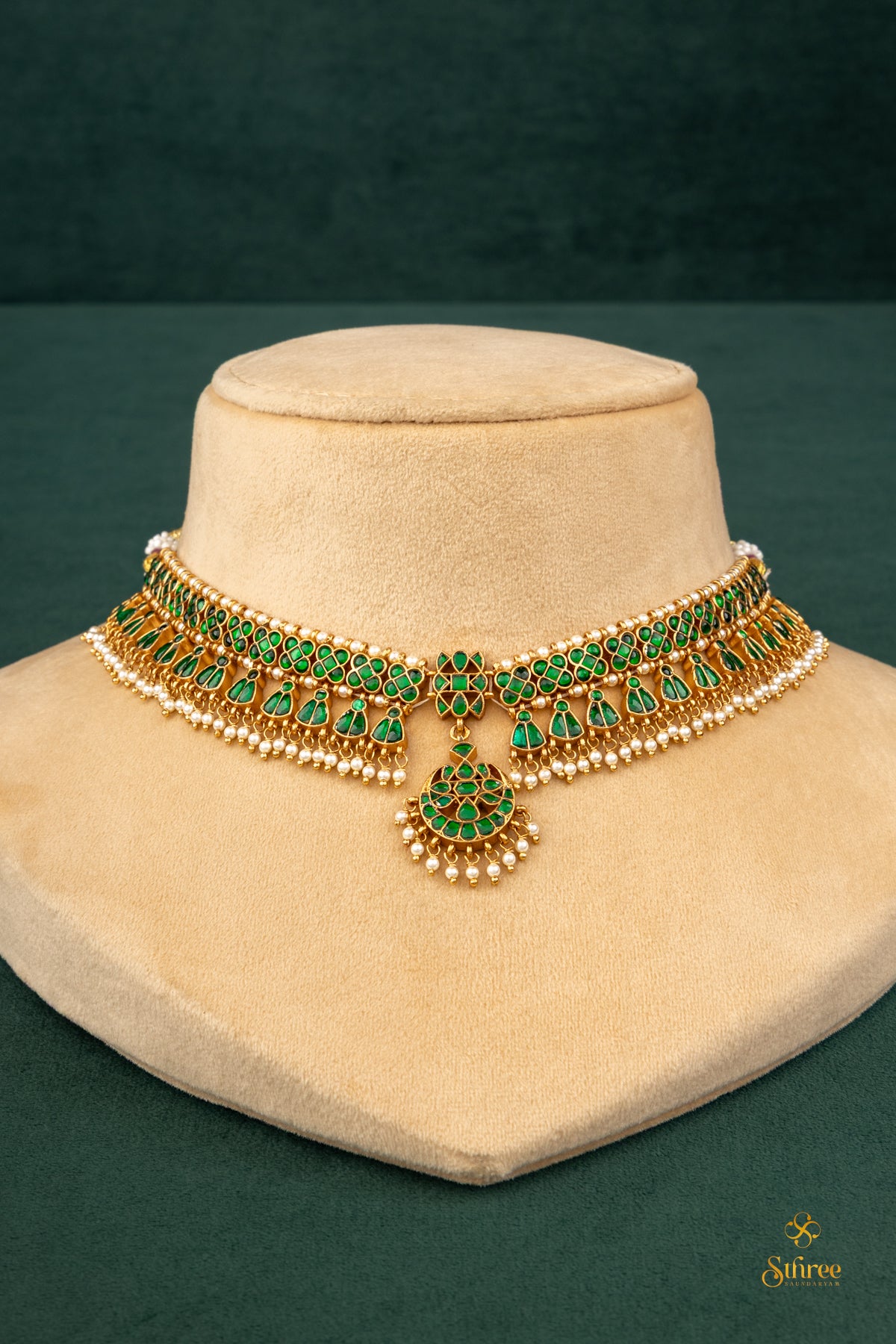 925 Silver - Chandbali choker - Emerald green