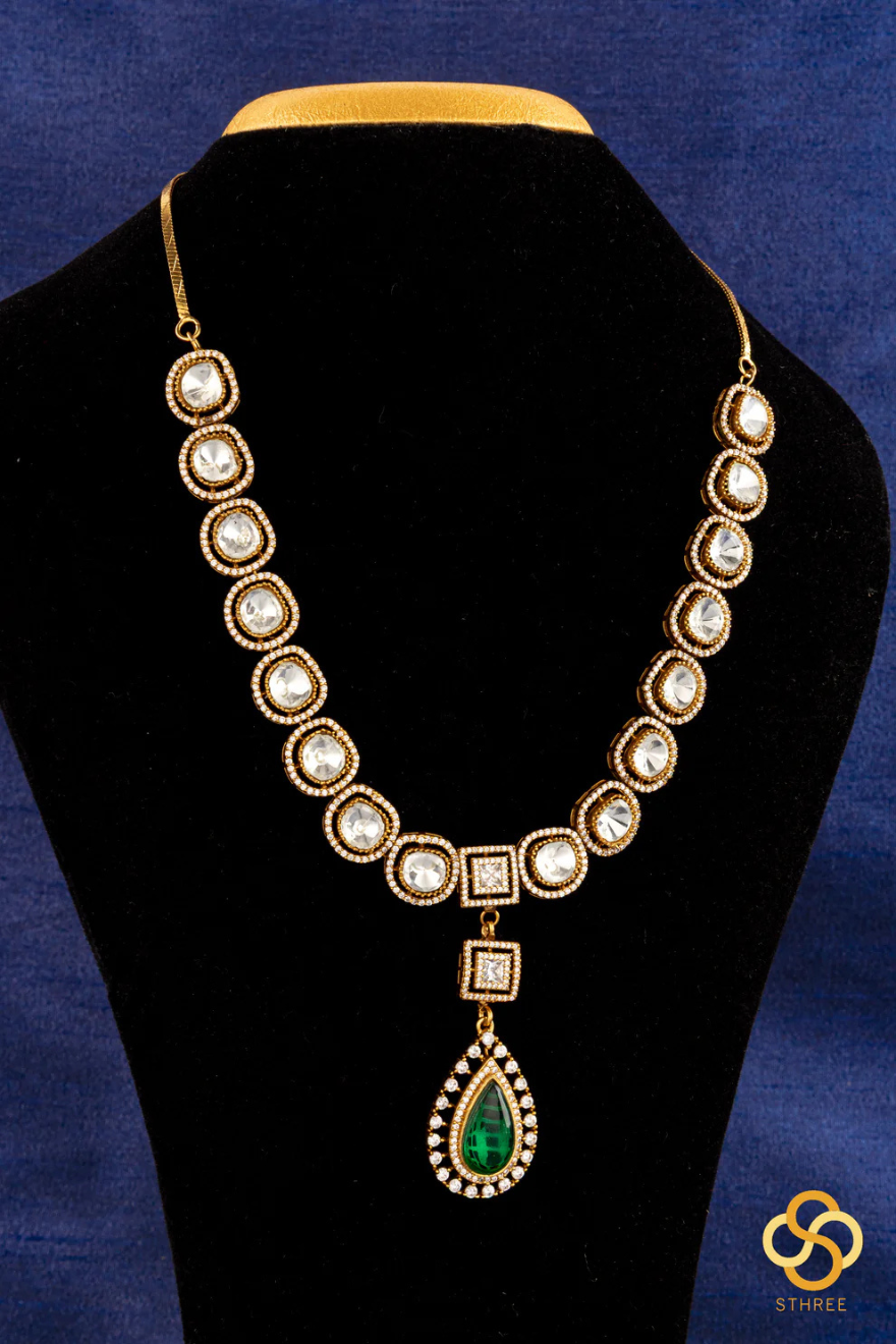 Kundan Necklace Set with Emerald Green Centerpiece