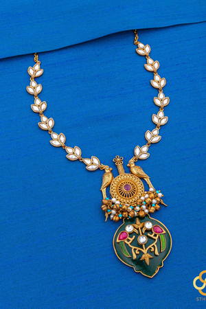 Jadau Kundan Necklace - Handmade Parrot Pendant in Green Onyx