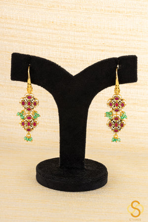 Jadau Kundan hook earrings - Pearls and ruby red stones