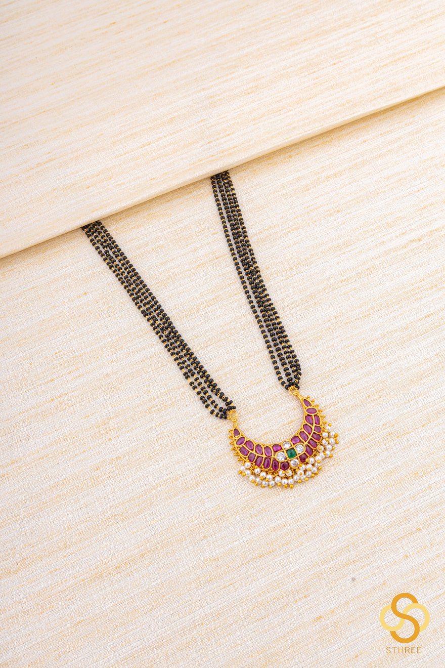 Karugamani with Chandbali Pendant