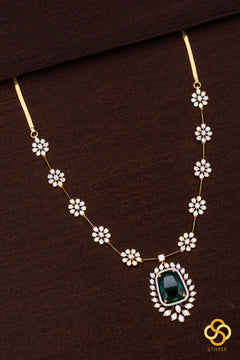 Diamond Pattern Necklace with Emerald Green Pendant
