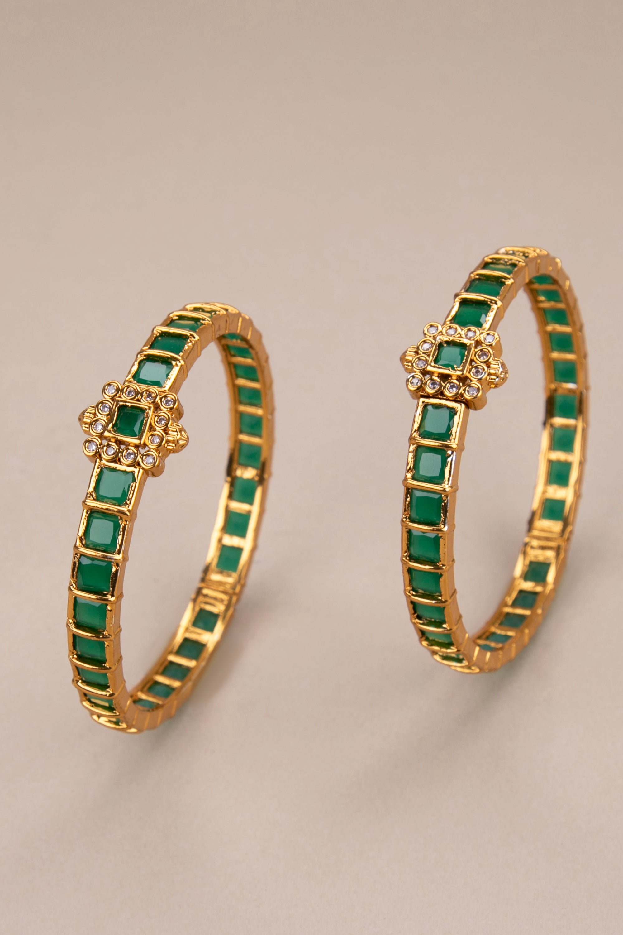 Emerald green kada with mogappu (openable pattern)