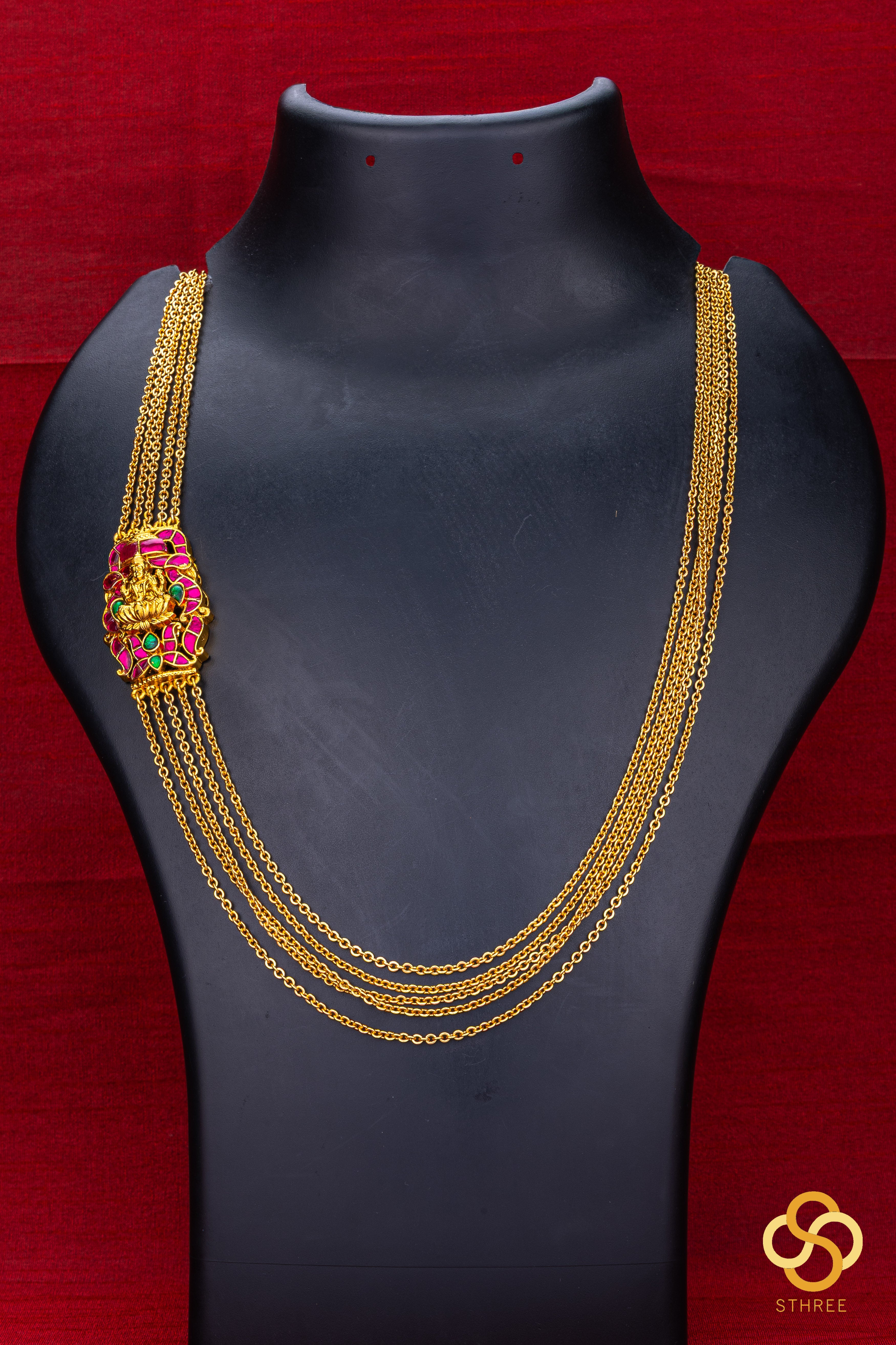 Lakshmi Mogappu with Five Line Chain