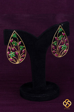 Jadau kundan earrings - Emerald colour flowers and ruby red