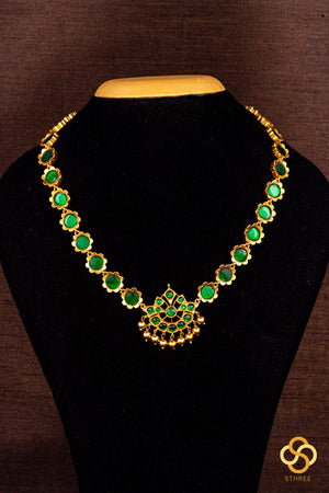 Palakkad Neckalace - Single liner - Emerald Green