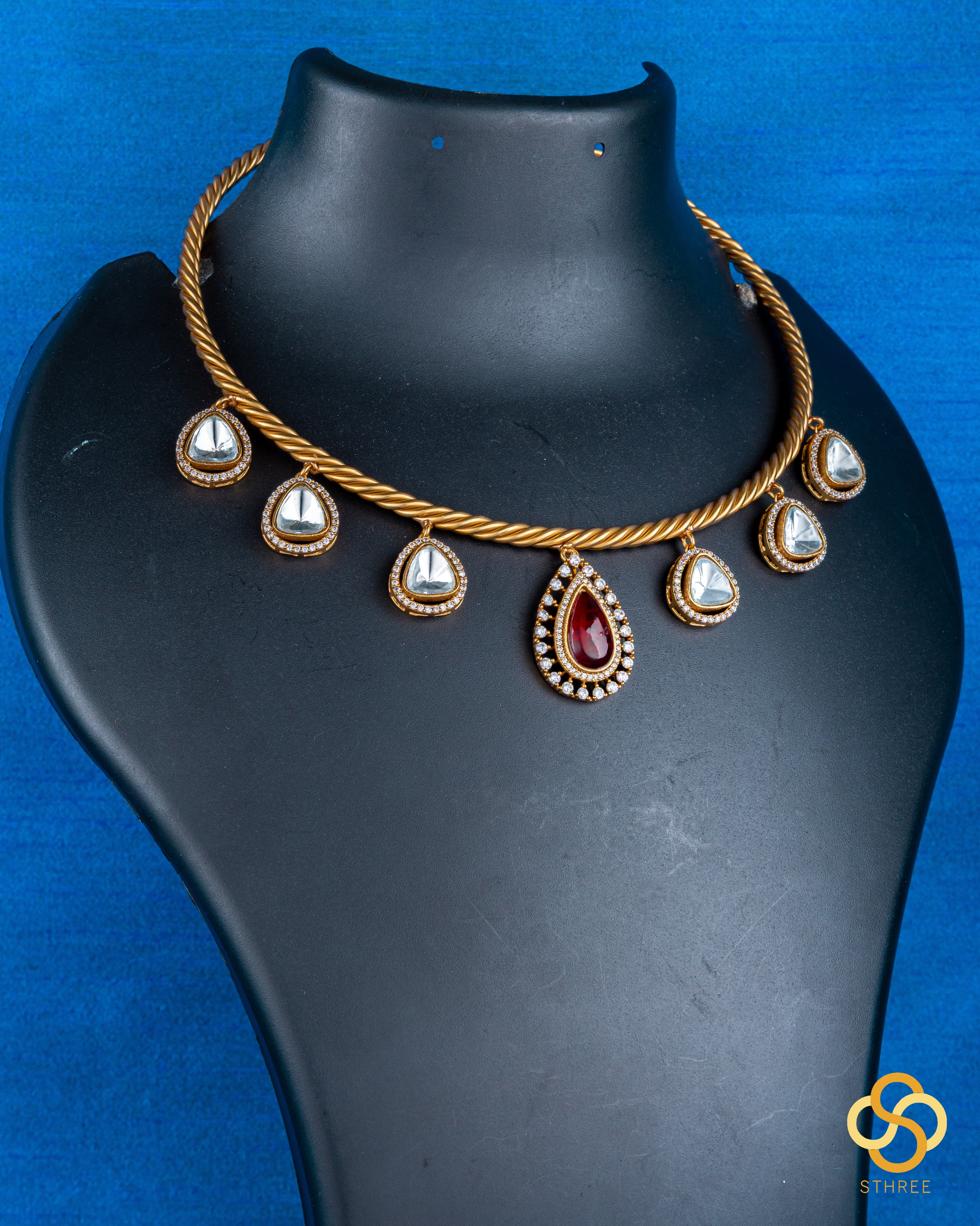 Hasli set - Kundan hangings and red centerpiece