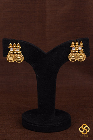 Lakshmi Kasumalai Set with White Square Stones