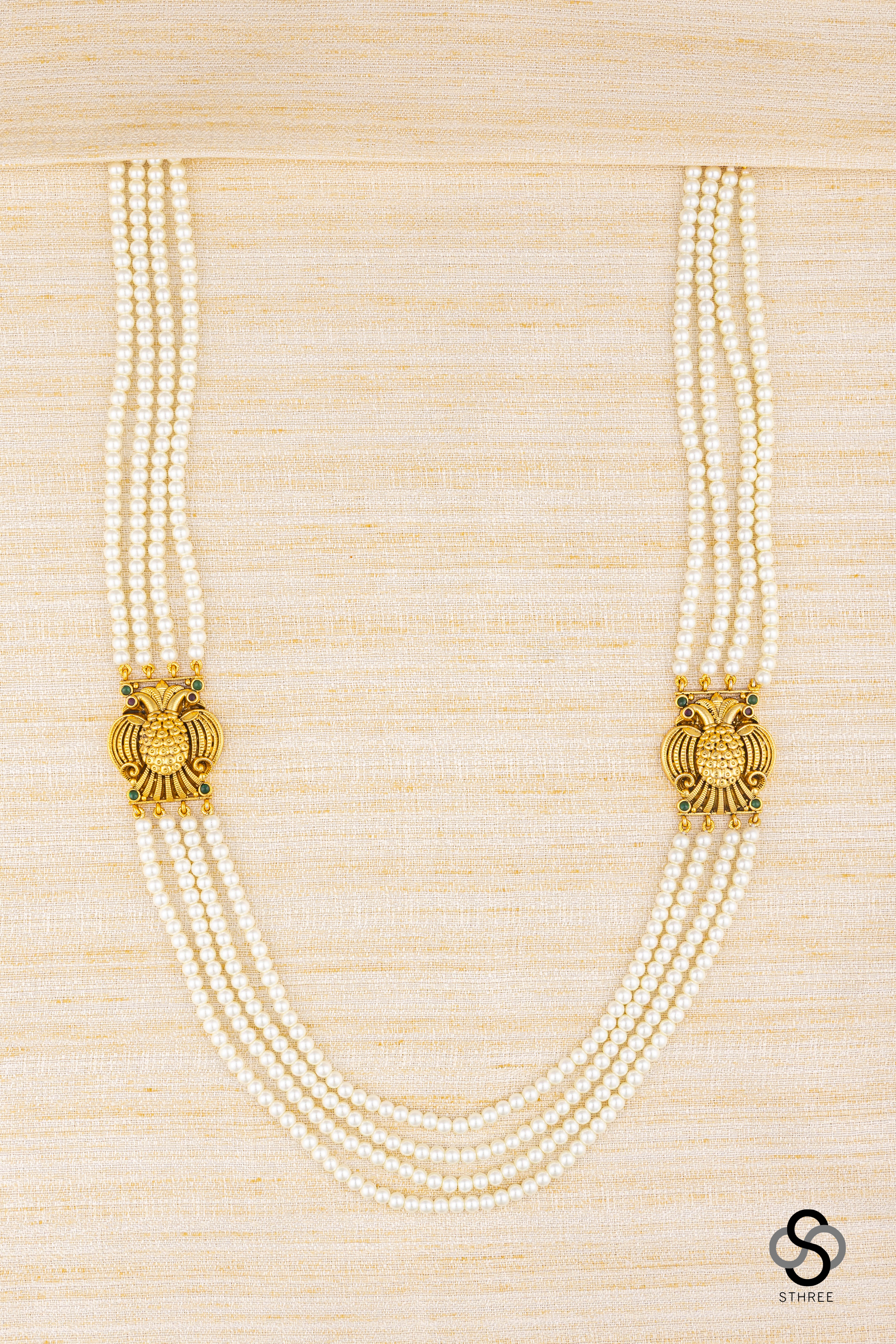 Four Liner Pearls with Gandaberunda Mogappu