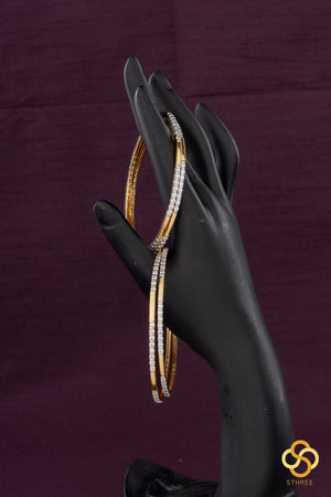 Set of 4 - Diamond bangles