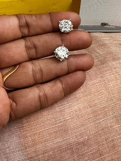 Moissanite Solitaire 3 carat - 9.0 mm