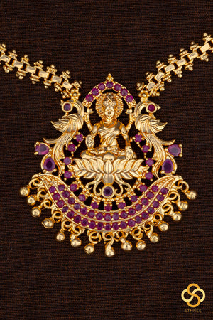 Lakshmi pendent neckpiece