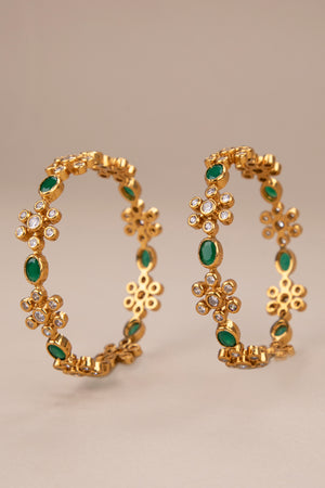 Emerald Green and 7 Stone Zircon - Diamond Pattern Bangle