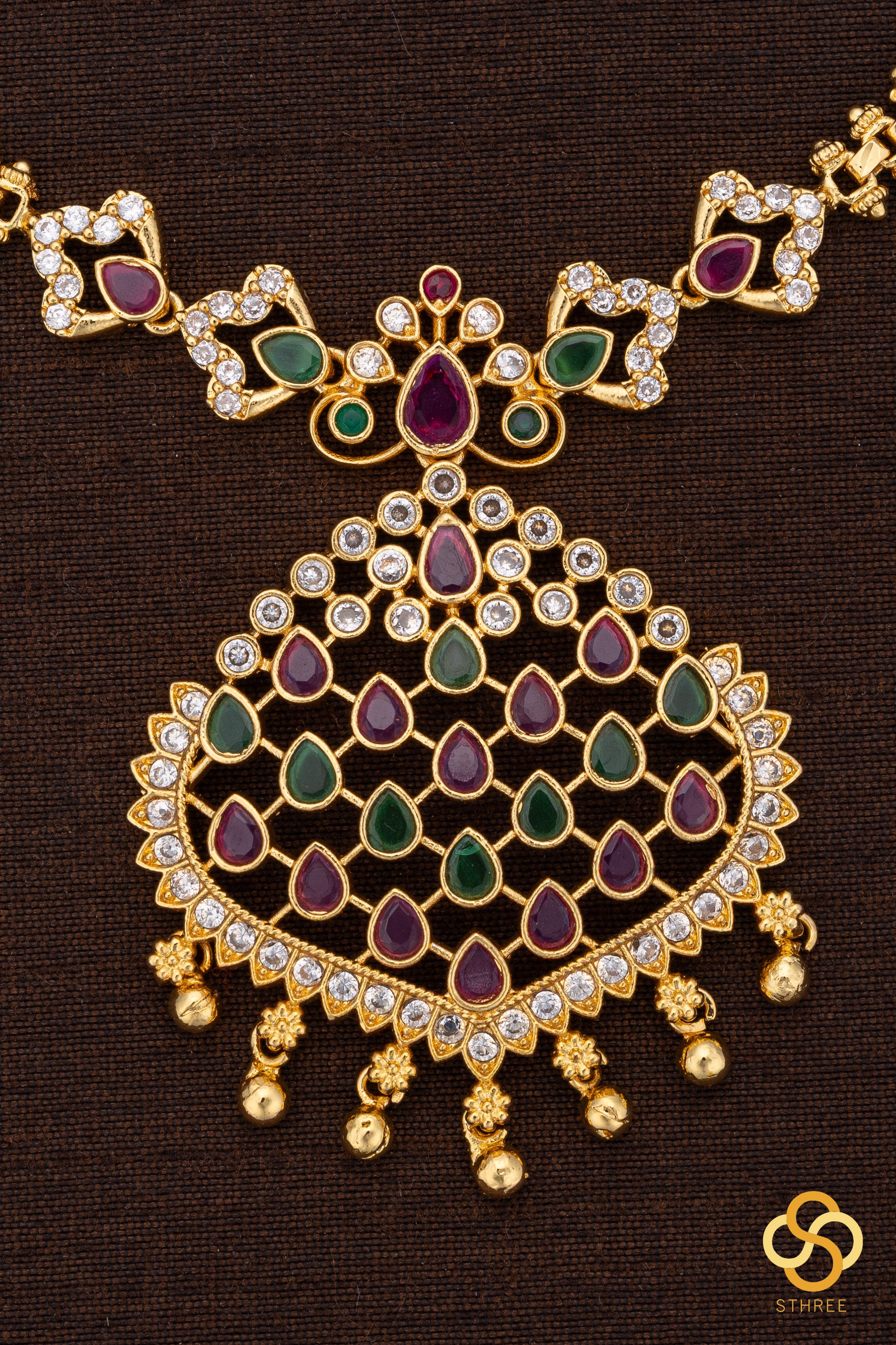 Long chain with Pendent