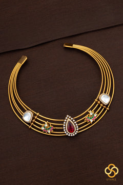 Hasli set - Kundan and mayil mogappu