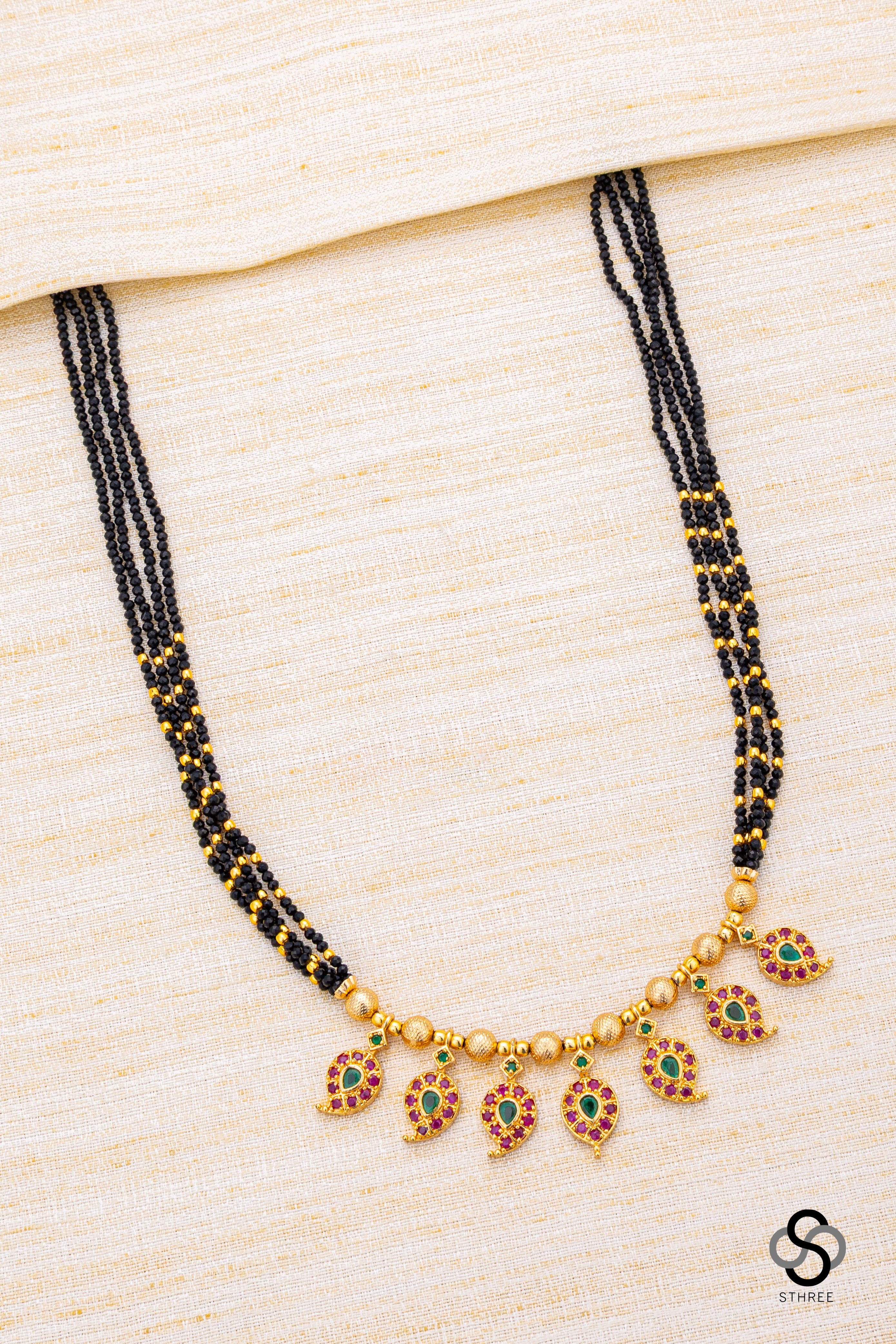 Karugamani with manga pendant