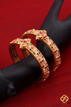 Openable kada - Navarathna