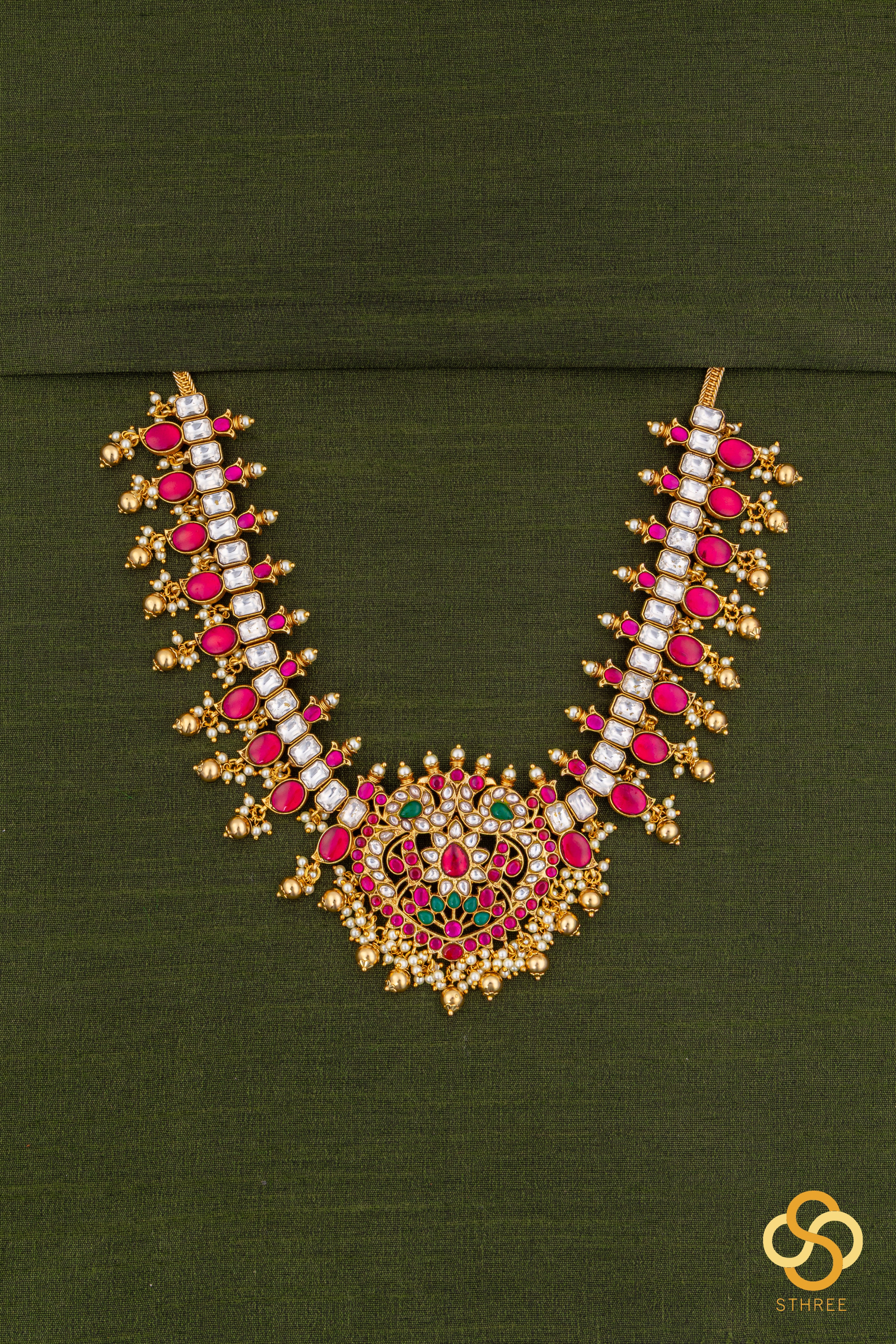 Jadau kundan with Mayil pendent Necklace  - Ruby red