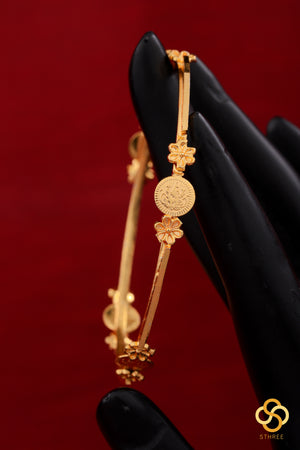 Kambi bangle with kasu pendant  - Set of 2