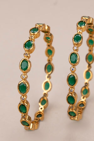 Emerald green and white - Diamond pattern bangle