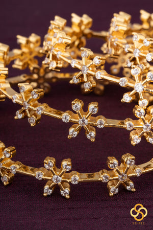 7 stone Diamond pattern bangles - Set of 4