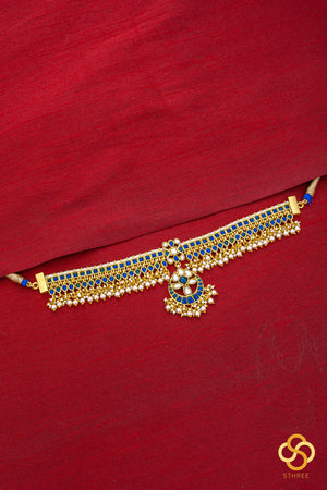 Traditional kemp choker in Blue