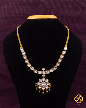 Chintamani Addigai - Uncut White