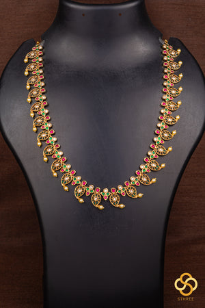 Mangai Malai Necklace - Emerald green with Ruby red