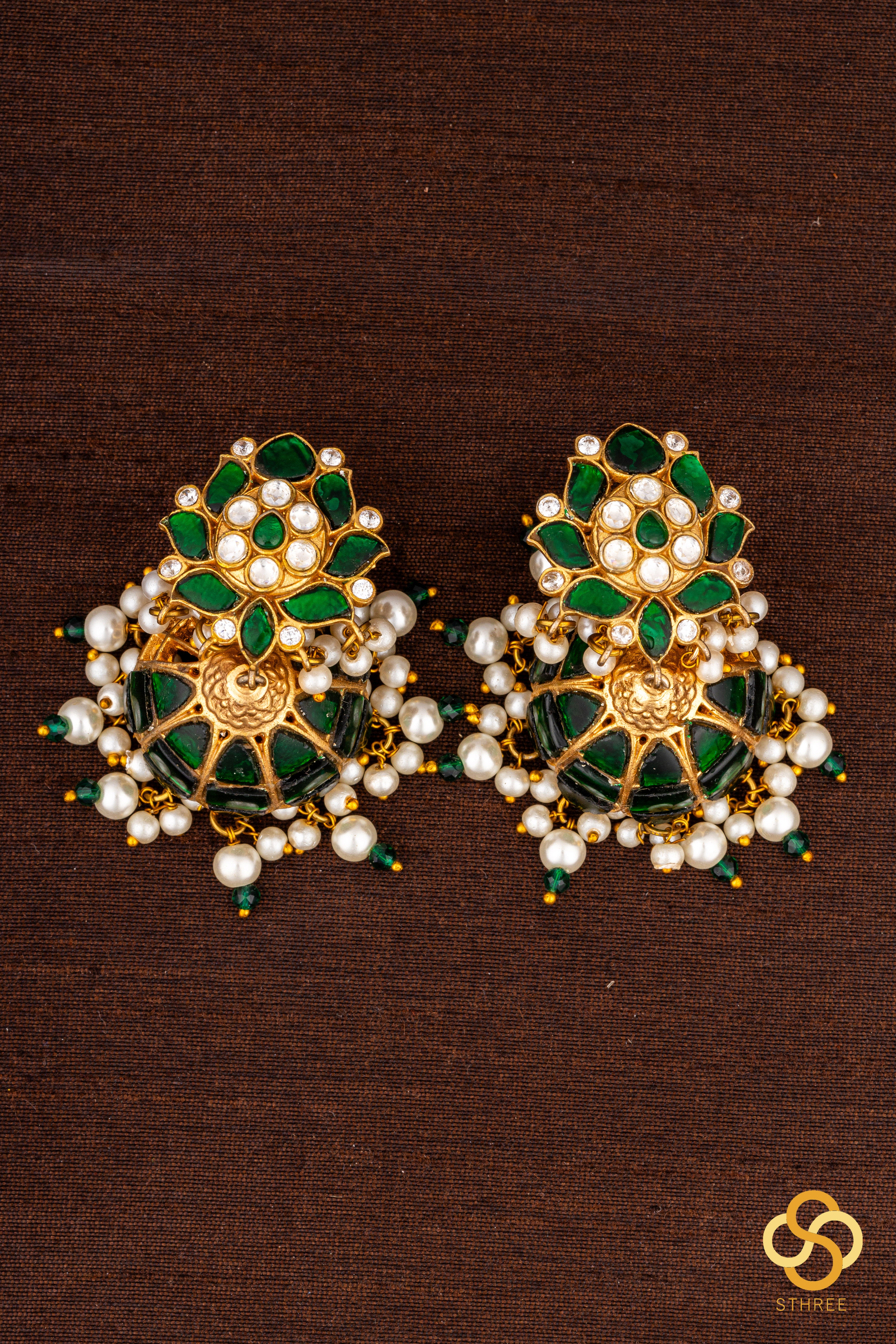 Jhumkas - Emerald green with Pearls