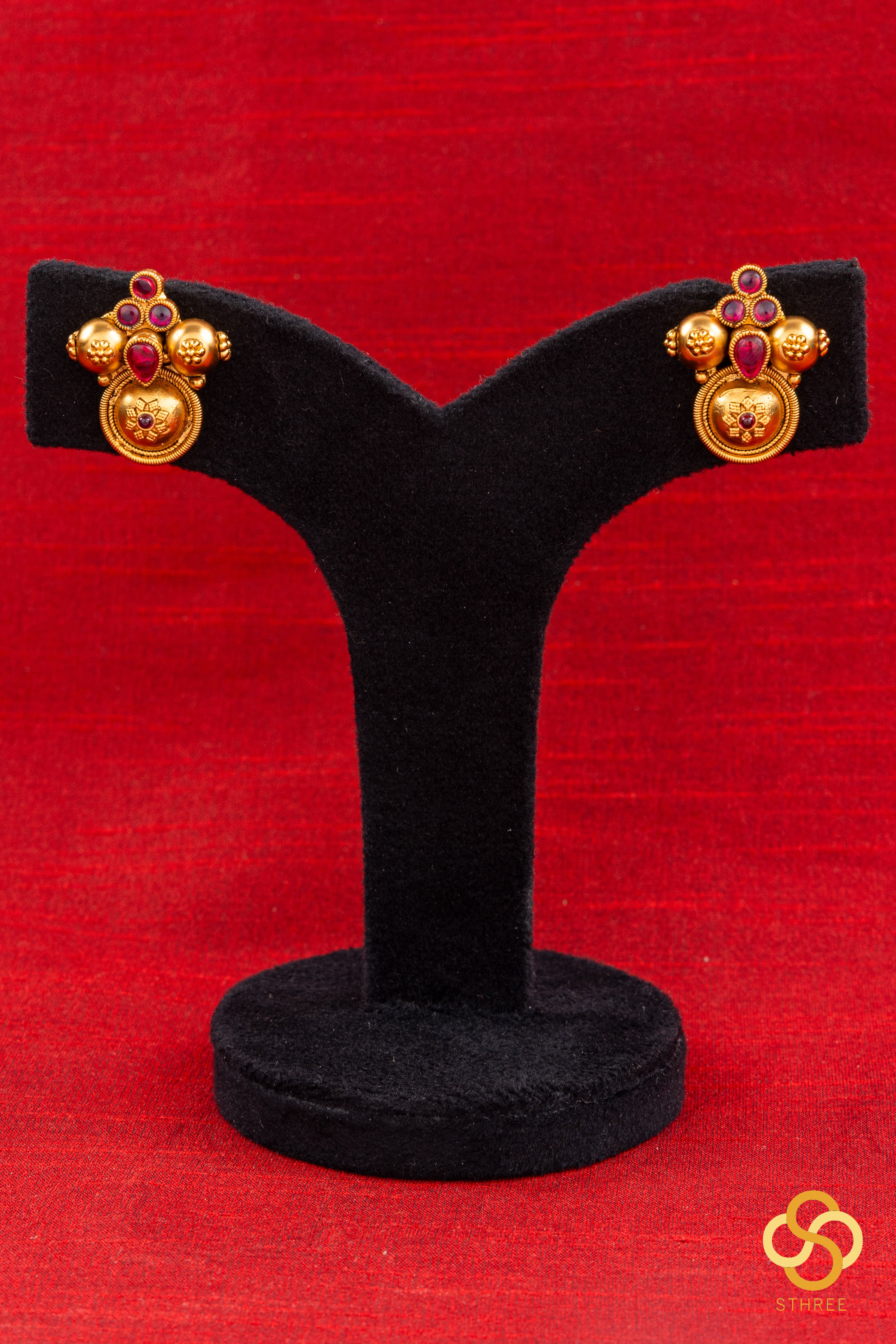 Bottu Mala - Gold and Kemp Red Stones