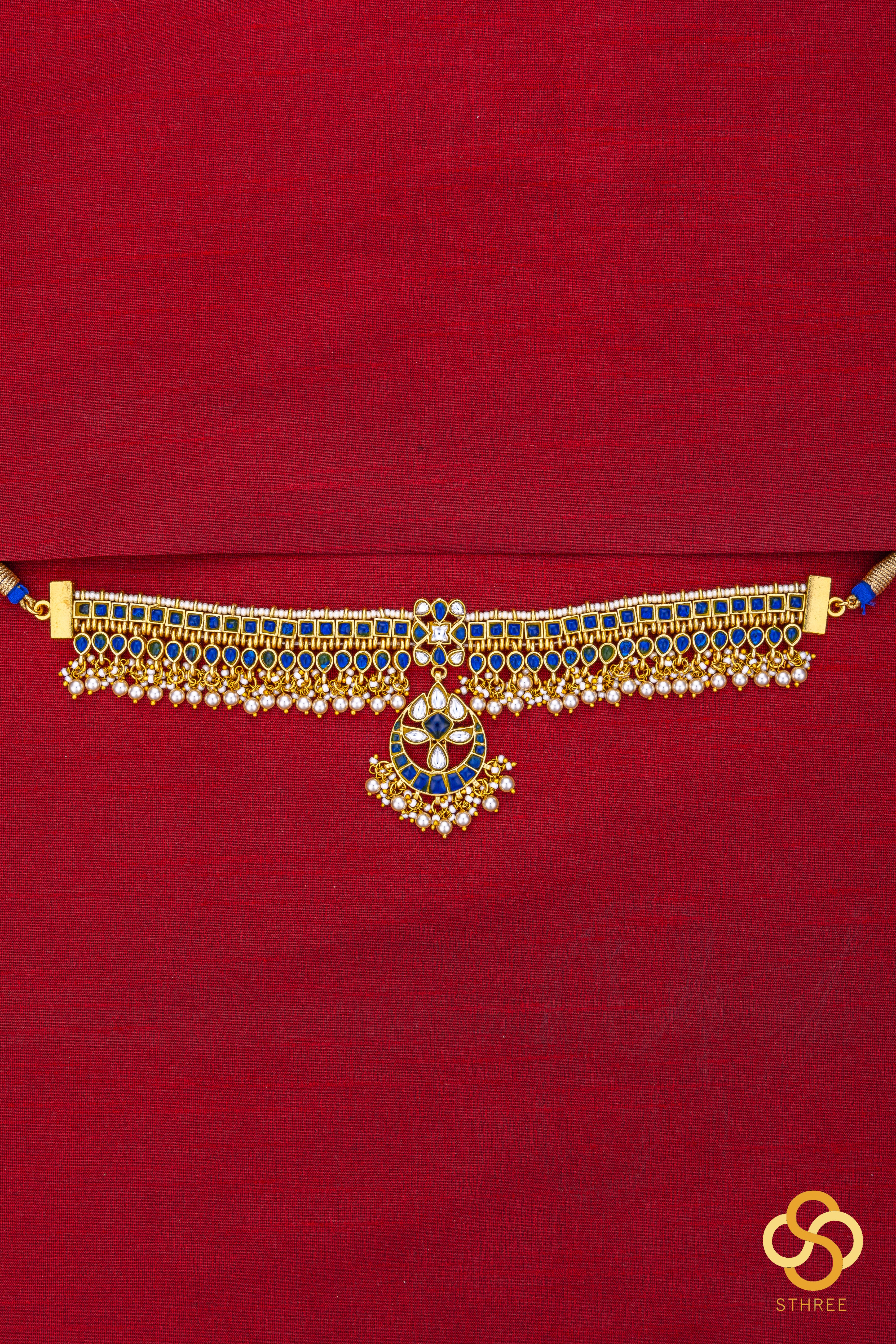 Traditional kemp choker in Blue
