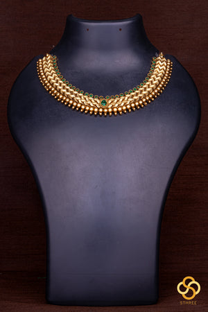 Tussi pattern Necklace - Emerald green