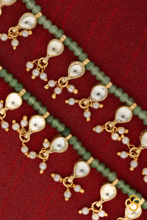 Jadau Kundan and Pearls Necklace with Green Beads