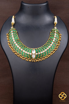 Jadau Kundan Choker - Emerald green and white